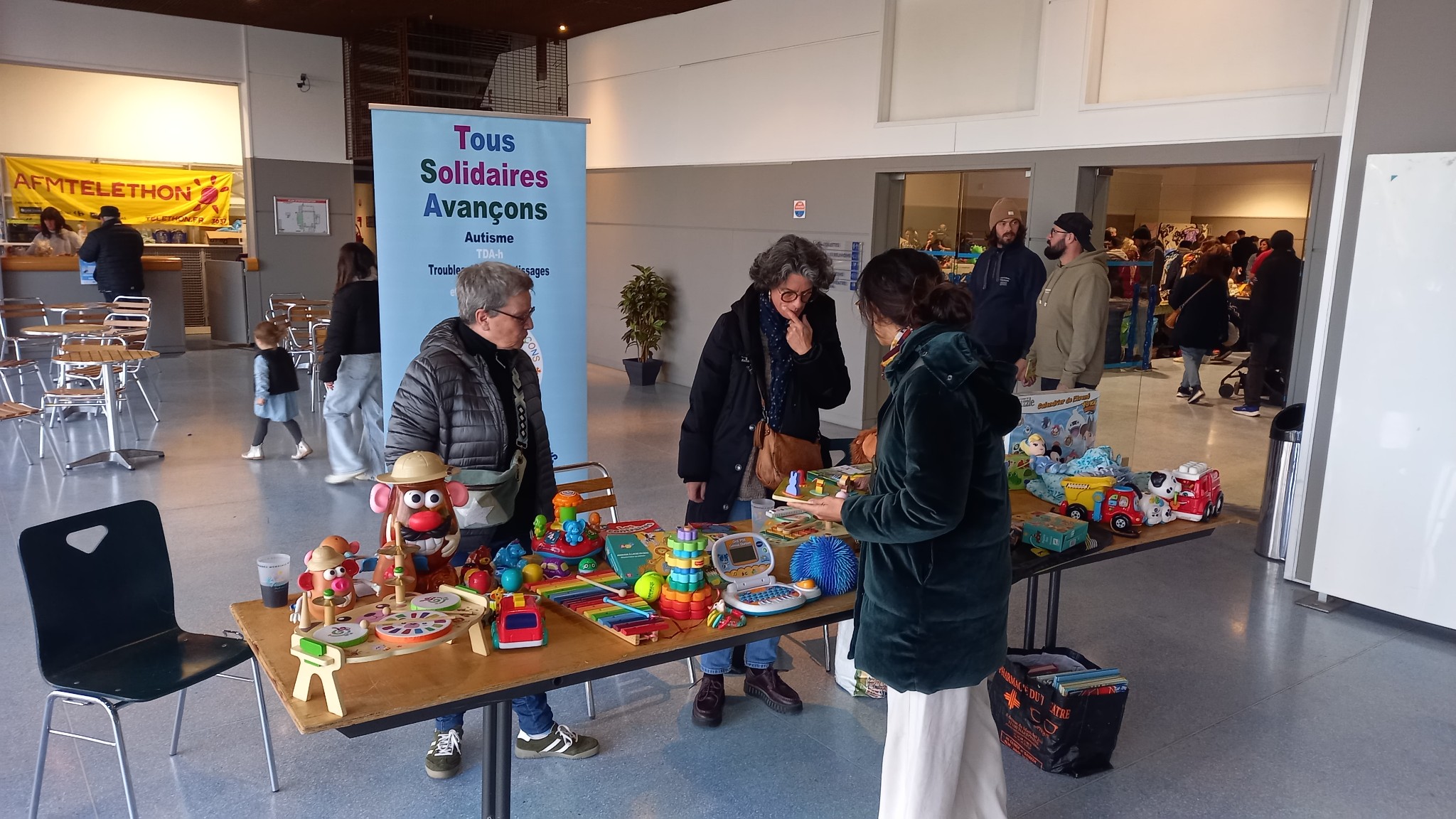 Les bénévoles TSA à la Bourse aux Jouets 2025
